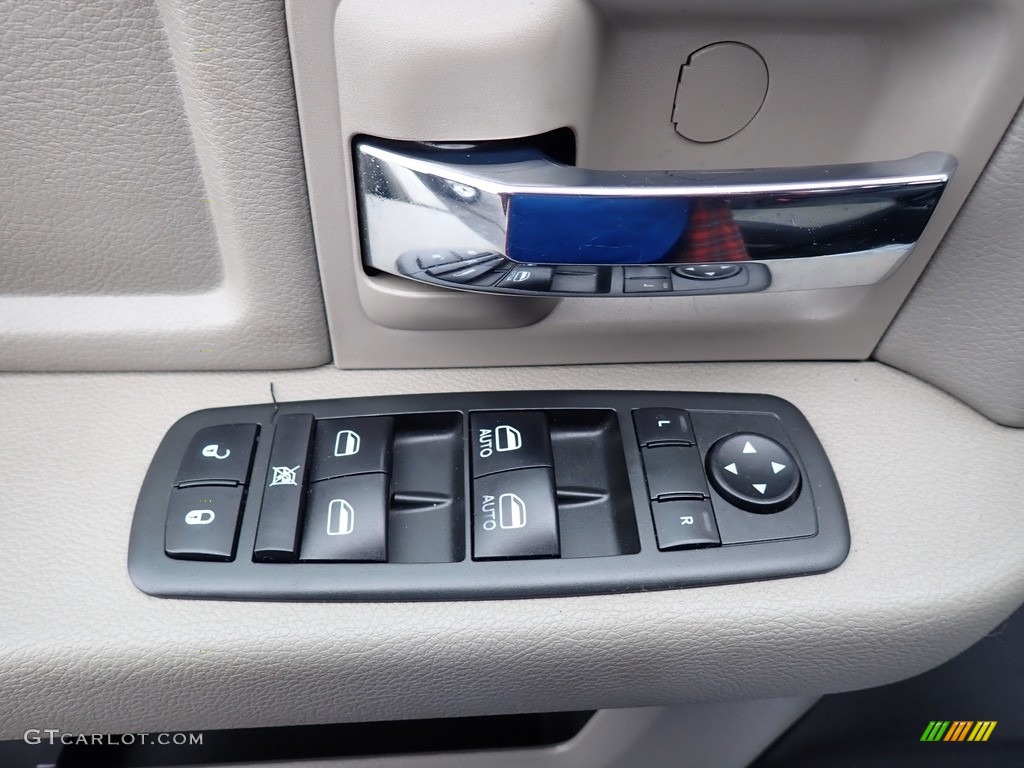 2012 Dodge Ram 1500 SLT Crew Cab Door Panel Photos