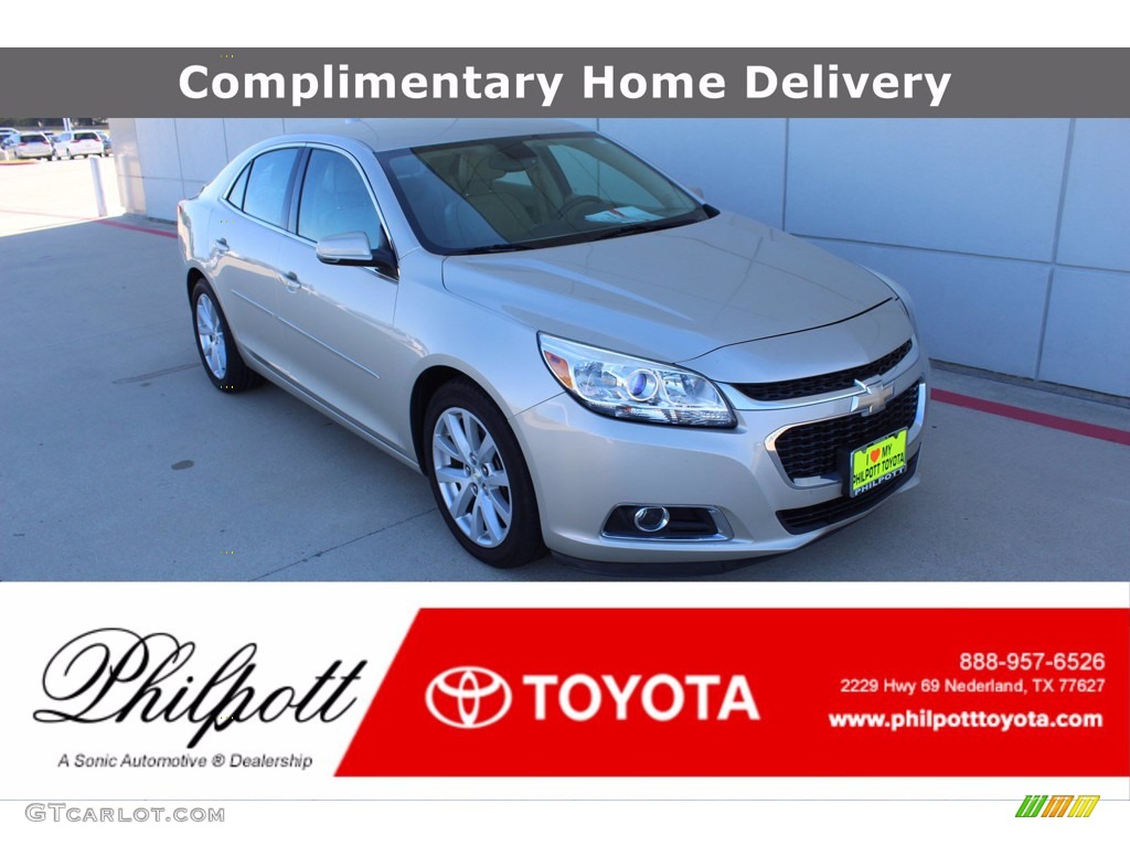 2015 Malibu LT - Champagne Silver Metallic / Cocoa/Light Neutral photo #1