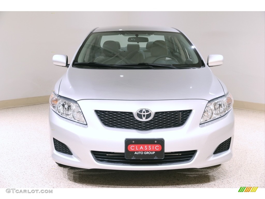 2010 Corolla LE - Classic Silver Metallic / Ash photo #2