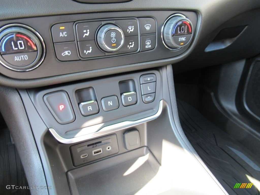 2020 GMC Terrain SLT 9 Speed Automatic Transmission Photo #139777698