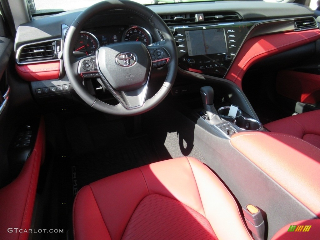 2019 Camry XSE - Wind Chill Pearl / Red photo #14