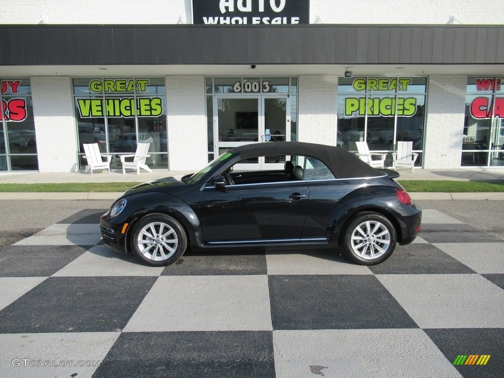 2019 Beetle SE Convertible - Deep Black Pearl / Titan Black photo #1