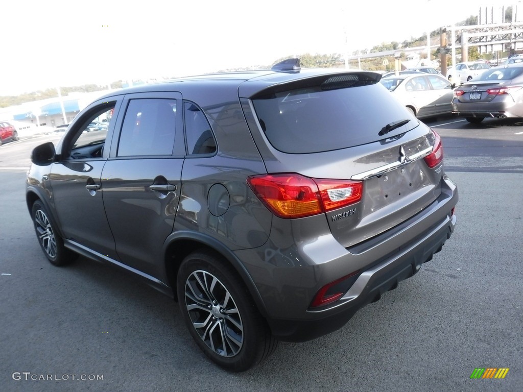 2018 Outlander Sport ES AWC - Quartz Brown Metallic / Black photo #7