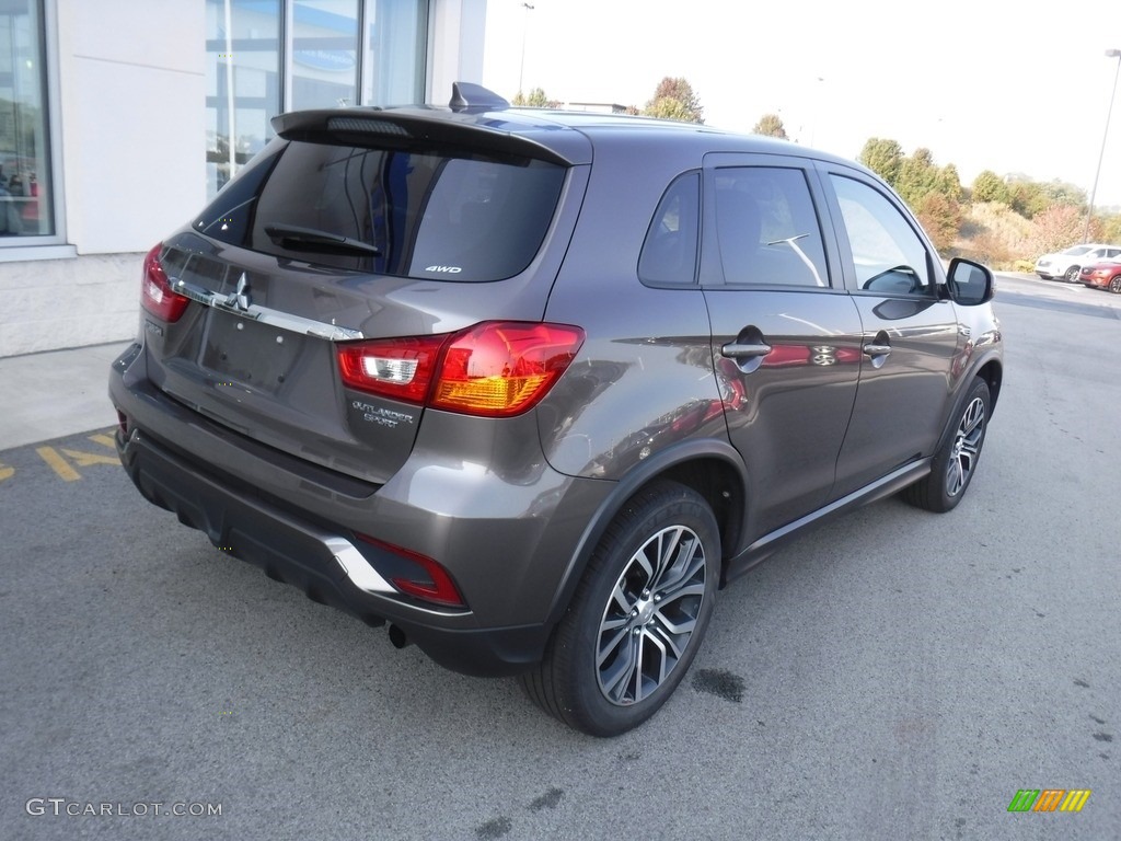 2018 Outlander Sport ES AWC - Quartz Brown Metallic / Black photo #9