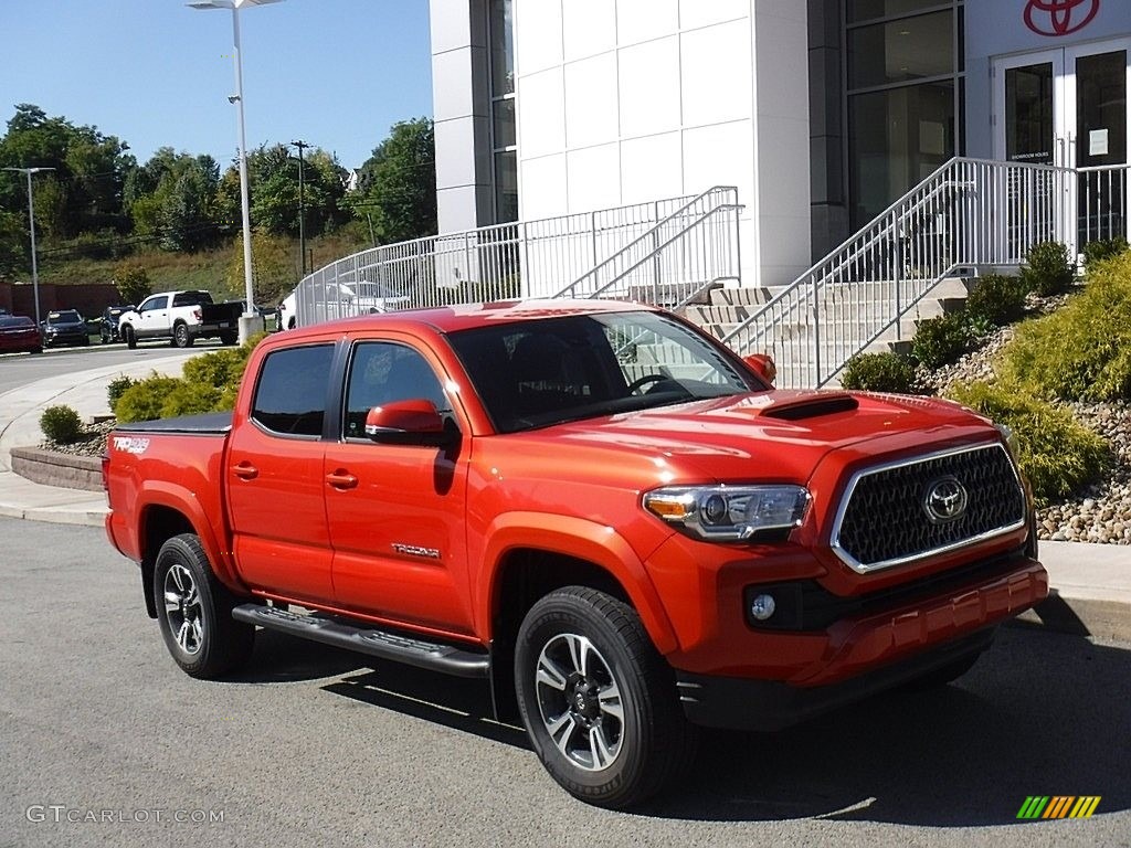 2018 Tacoma TRD Sport Double Cab 4x4 - Inferno / Black photo #1