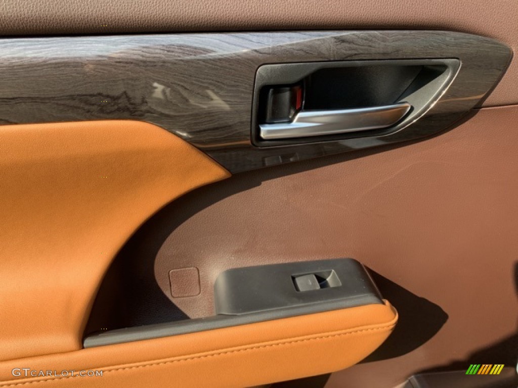 2021 Toyota Highlander Hybrid Platinum AWD Glazed Caramel Door Panel Photo #139782363