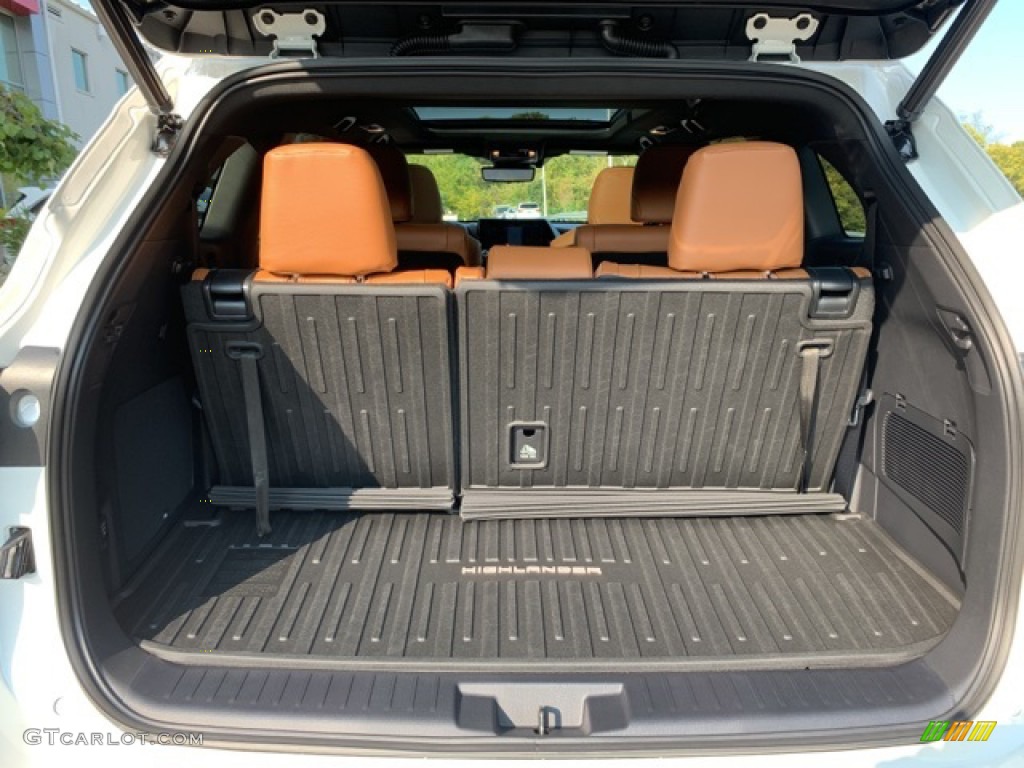 2021 Toyota Highlander Hybrid Platinum AWD Trunk Photo #139782477