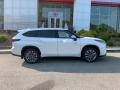 2021 Blizzard White Pearl Toyota Highlander Hybrid Platinum AWD  photo #35