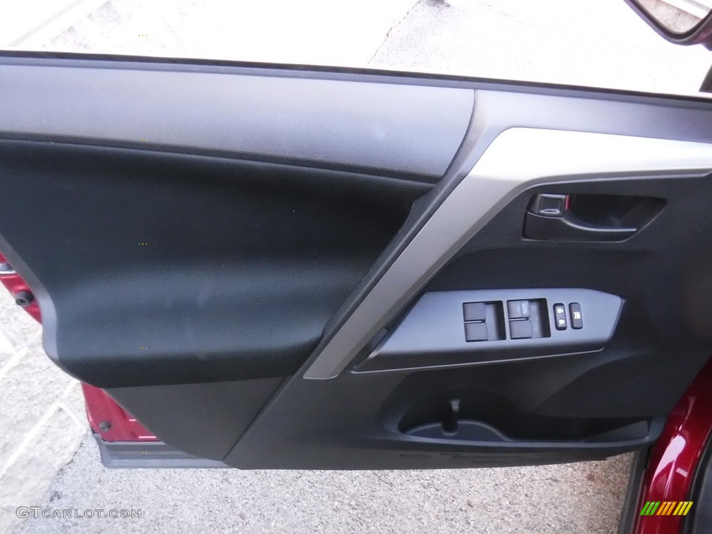 2018 RAV4 LE AWD - Ruby Flare Pearl / Black photo #16