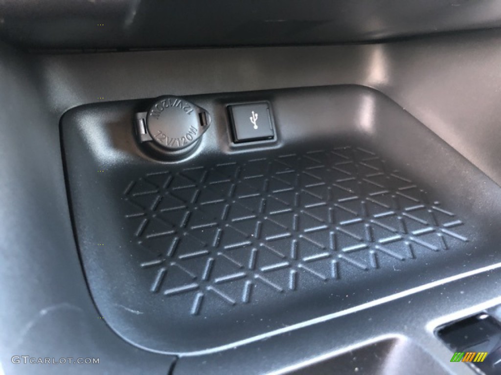 2021 RAV4 XLE AWD Hybrid - Midnight Black Metallic / Black photo #19