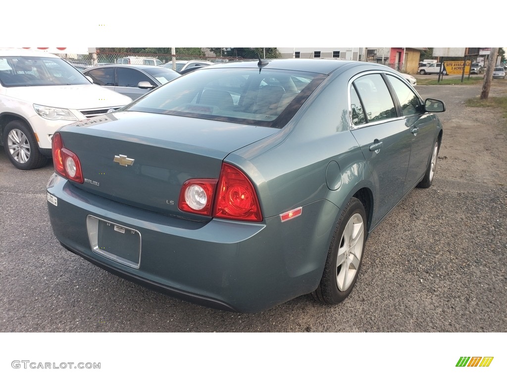 2009 Malibu LS Sedan - Silver Moss Metallic / Titanium photo #8