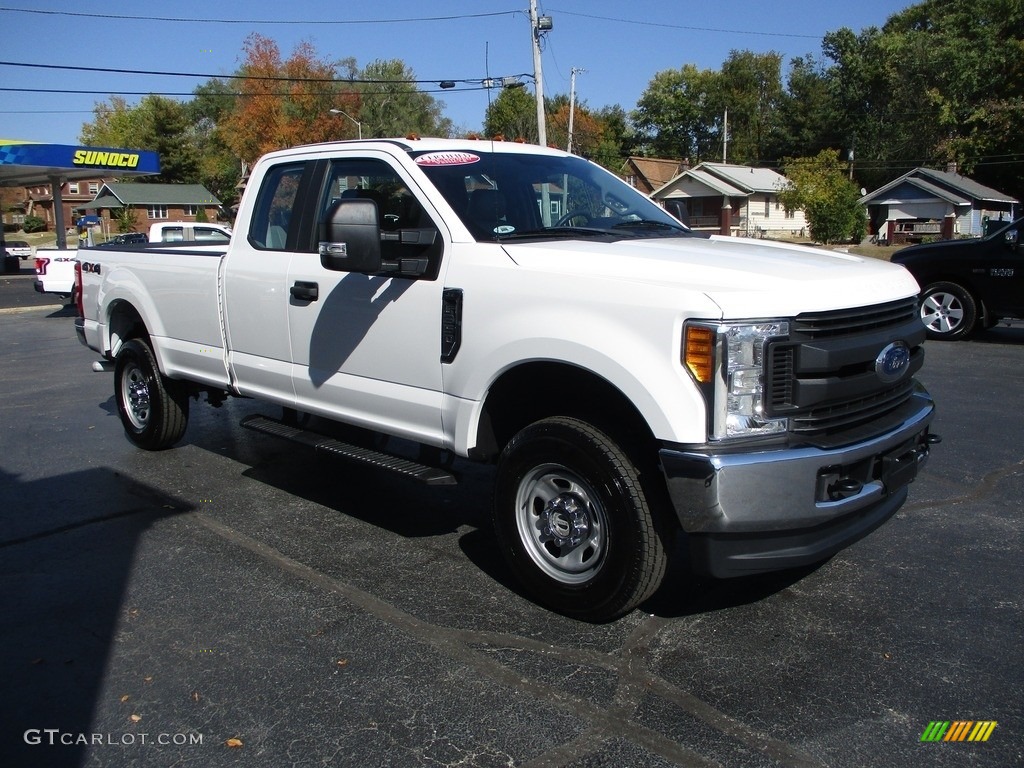 2017 Ford F350 Super Duty XL SuperCab 4x4 Exterior Photos