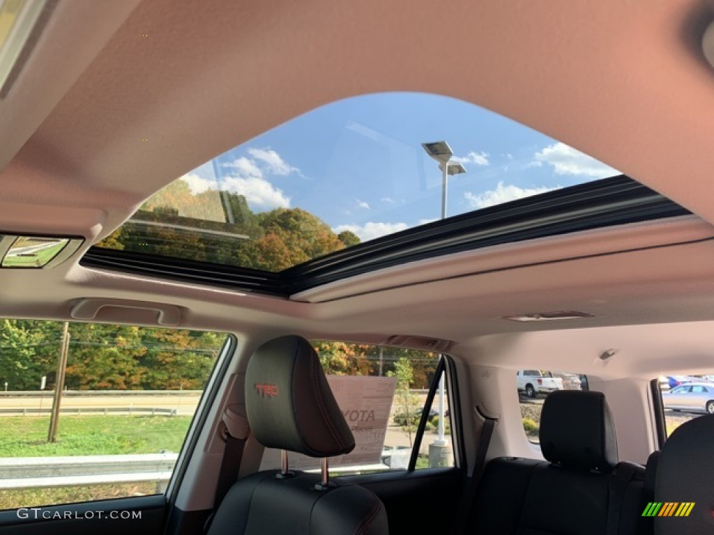 2020 4Runner TRD Off-Road Premium 4x4 - Super White / Black photo #19