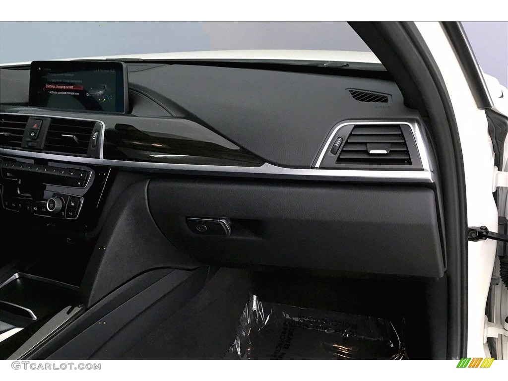 2018 3 Series 330e iPerformance Sedan - Alpine White / Black photo #22