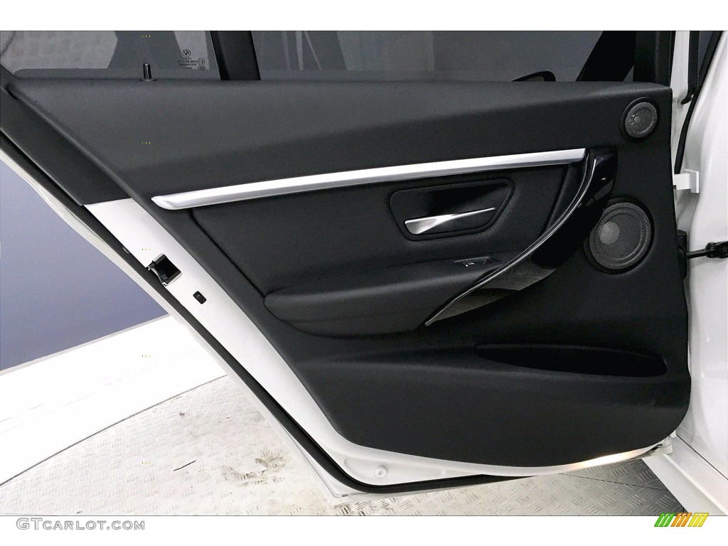 2018 3 Series 330e iPerformance Sedan - Alpine White / Black photo #25