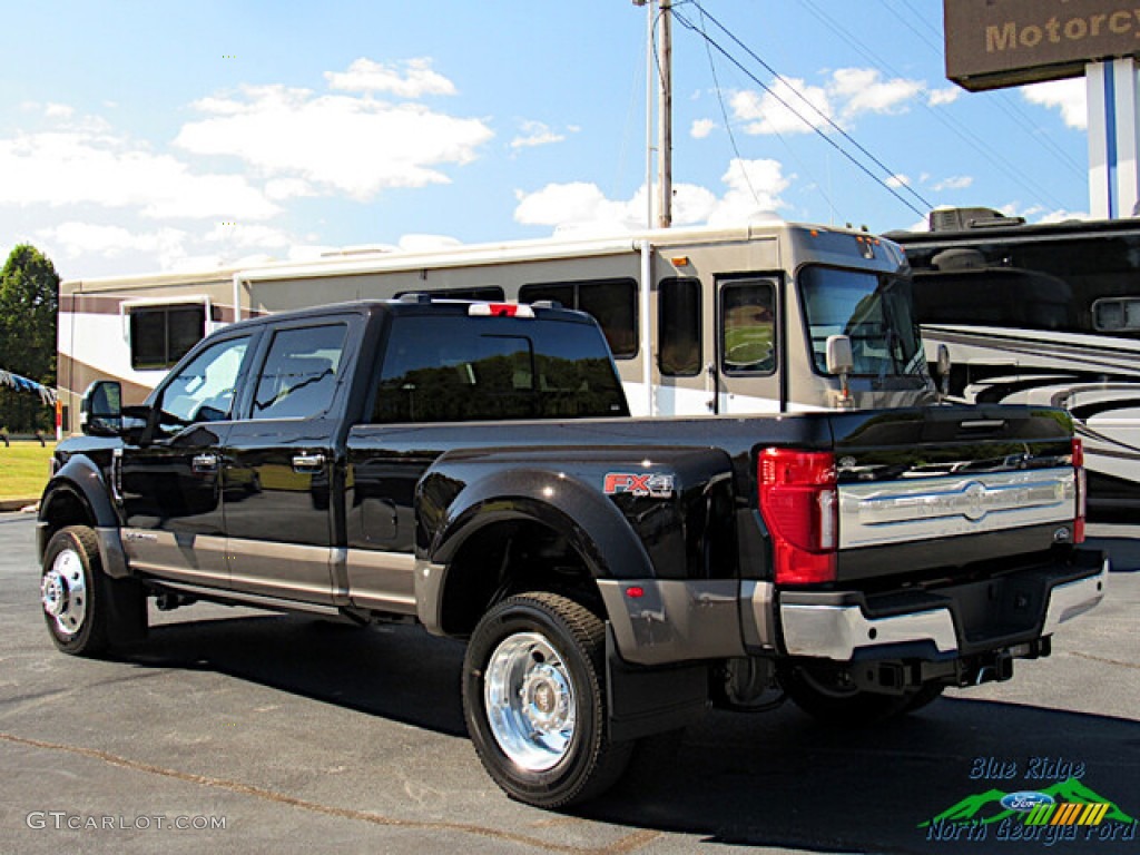 2020 F450 Super Duty King Ranch Crew Cab 4x4 - Agate Black / King Ranch Java photo #3