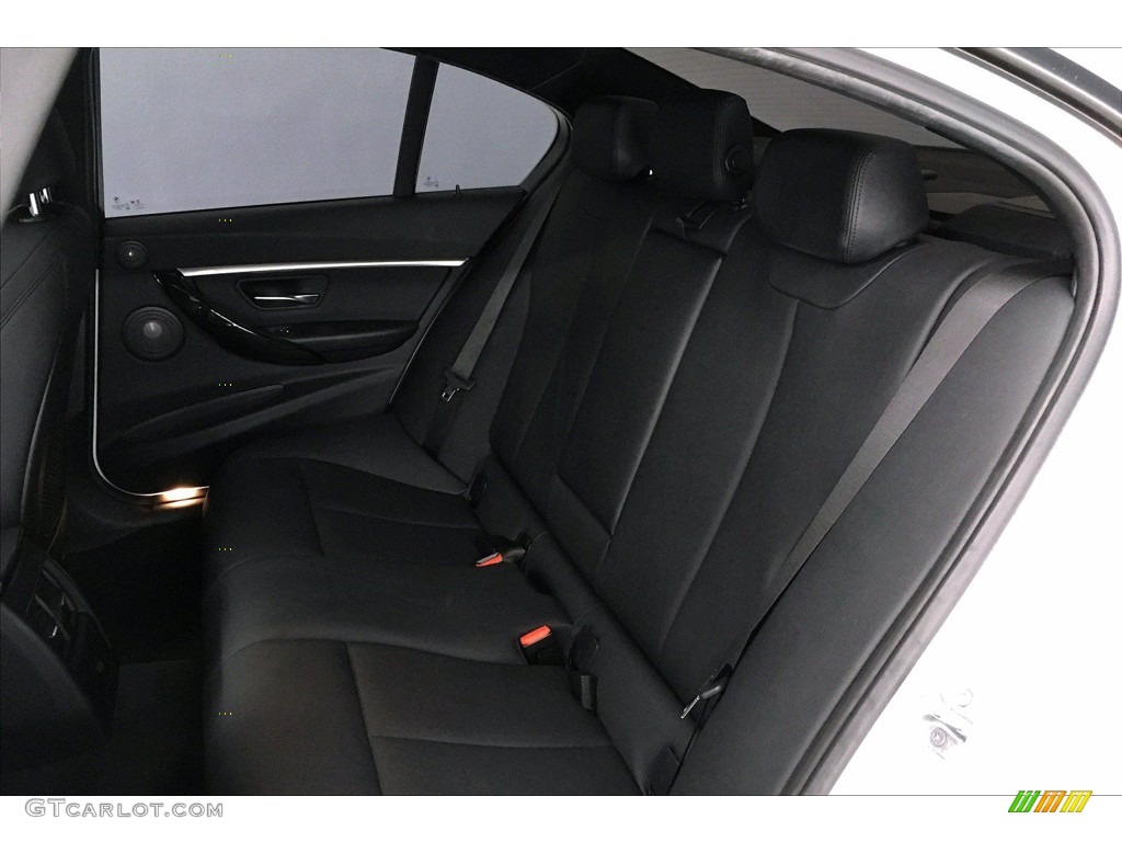 2018 3 Series 330e iPerformance Sedan - Alpine White / Black photo #30
