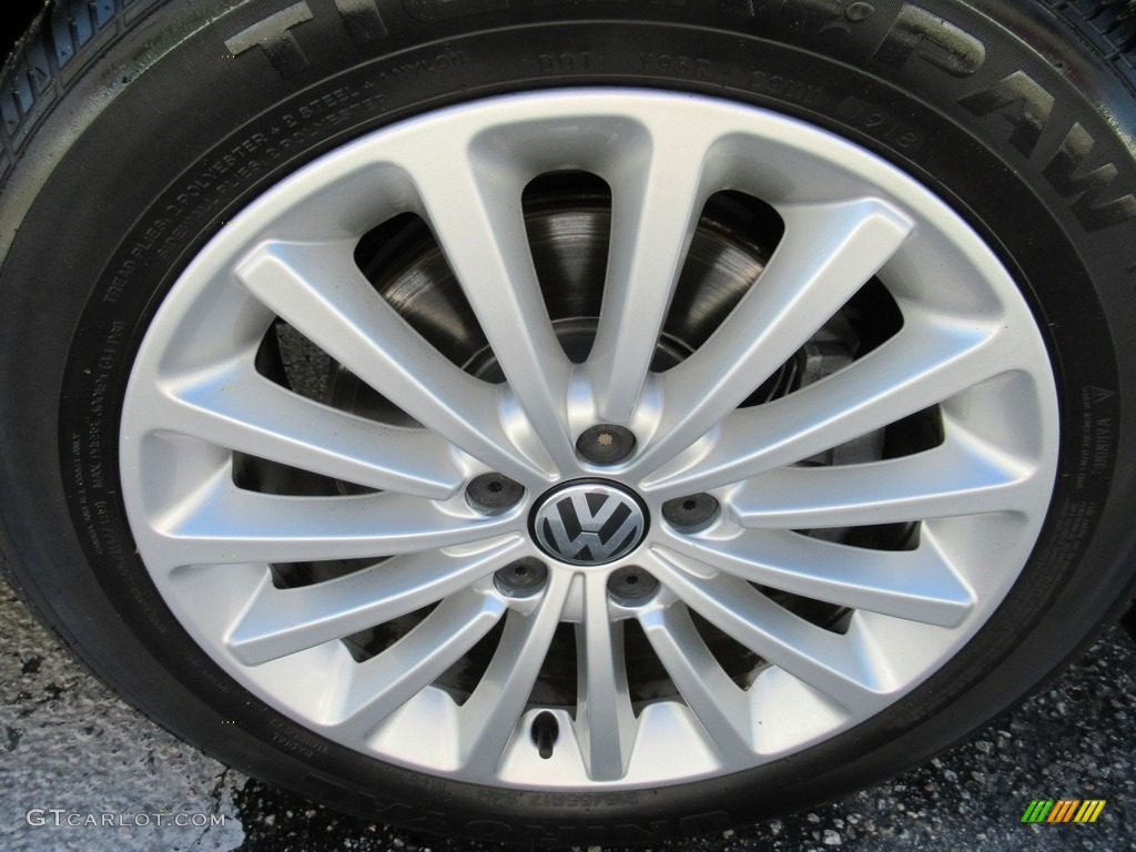 2016 Volkswagen Passat SE Sedan Wheel Photo #139798360
