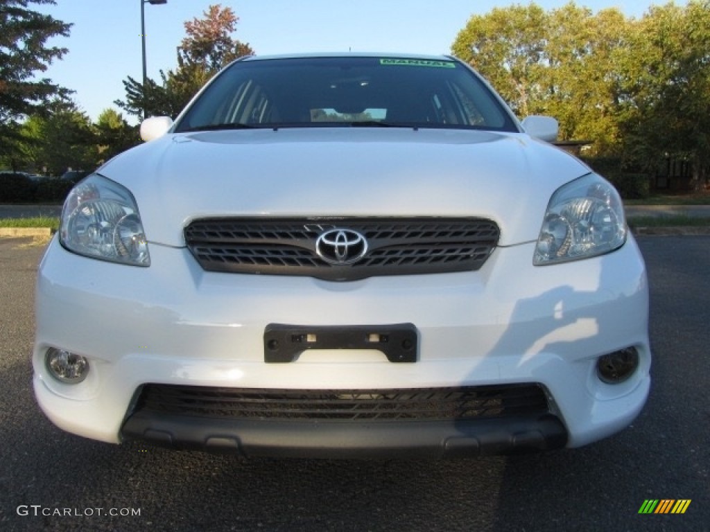 2005 Matrix XRS - Super White / Stone Gray photo #4