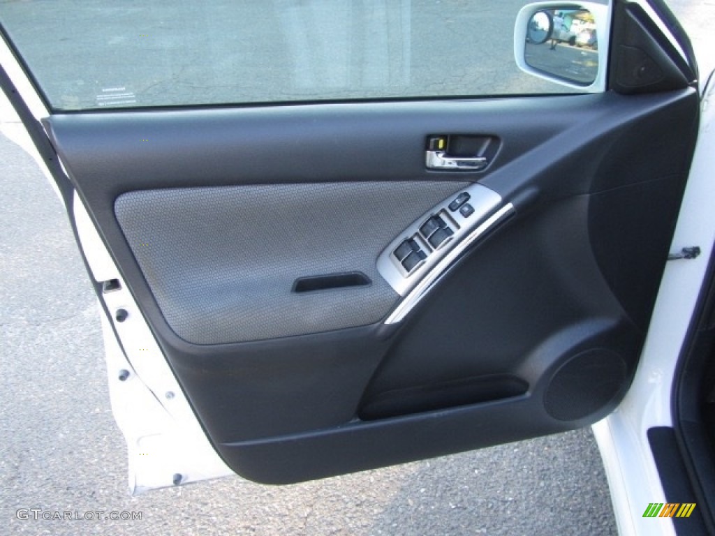 2005 Toyota Matrix XRS Stone Gray Door Panel Photo #139801810