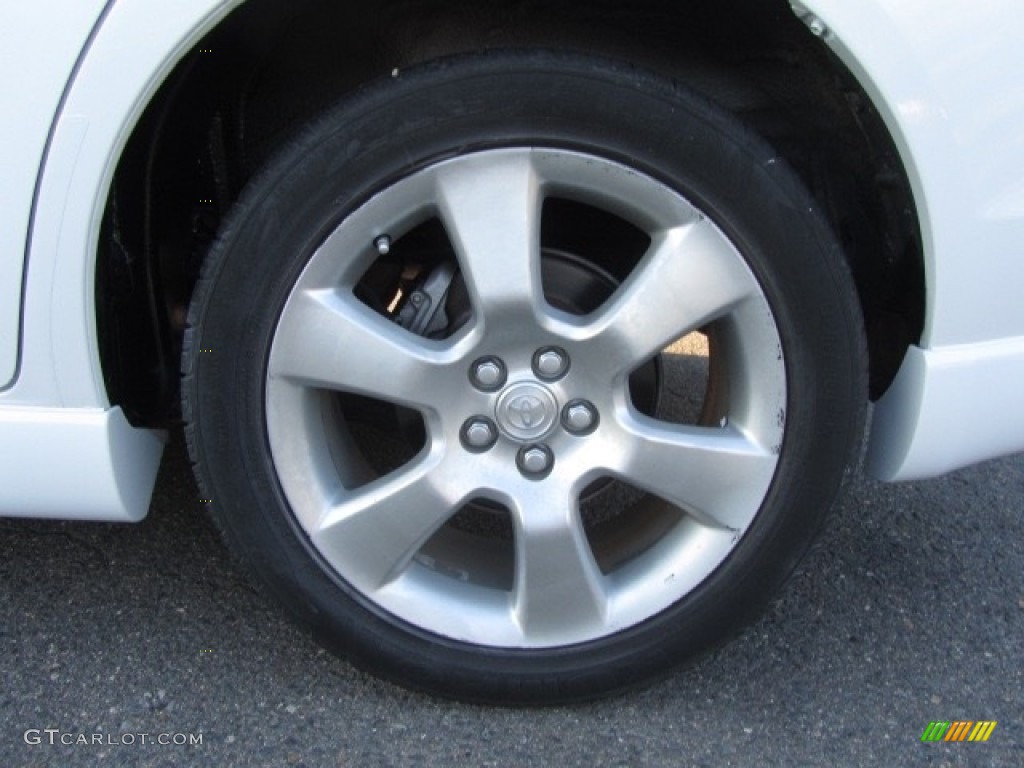 2005 Toyota Matrix XRS Wheel Photos