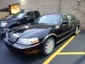 Black 2009 Lincoln Town Car Signature Limited