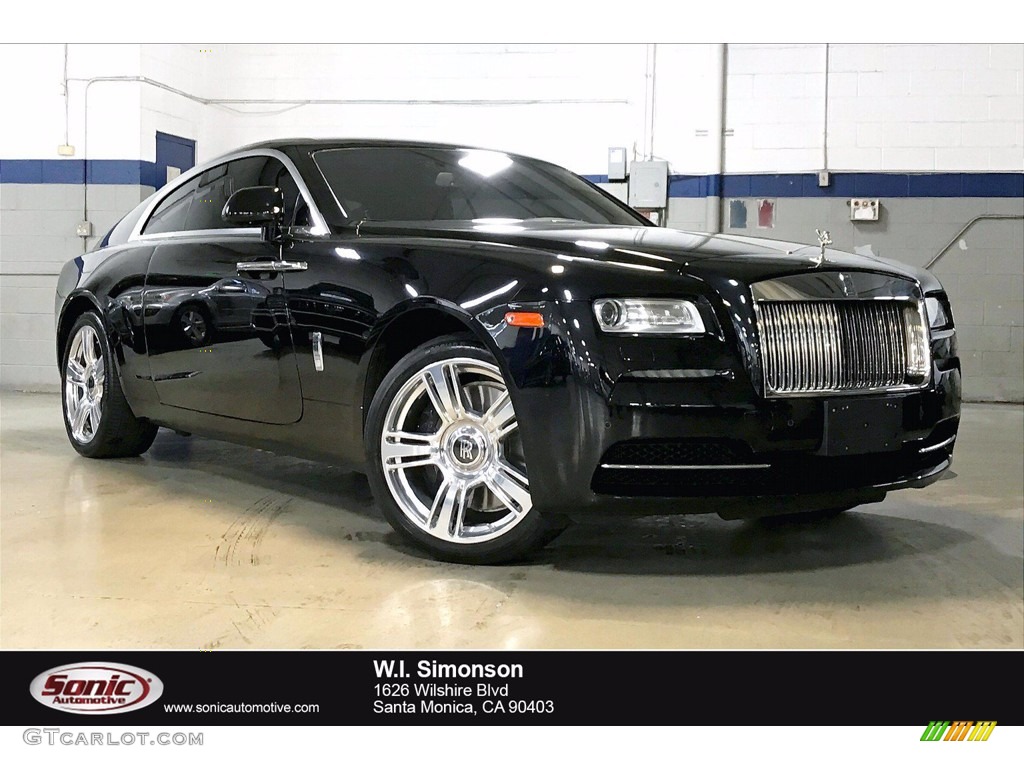 Diamond Black Rolls-Royce Wraith