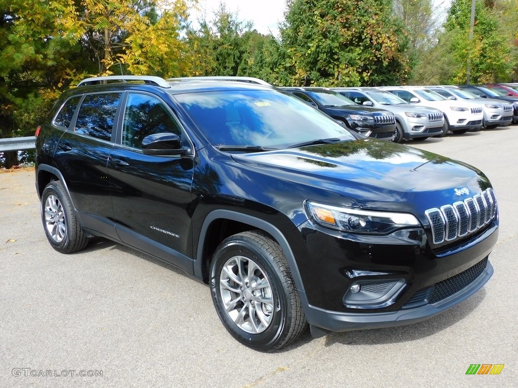 2020 Cherokee Latitude Plus 4x4 - Diamond Black Crystal Pearl / Black photo #3