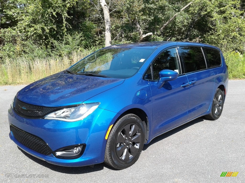 2020 Pacifica Hybrid Touring - Ocean Blue Metallic / Black photo #2