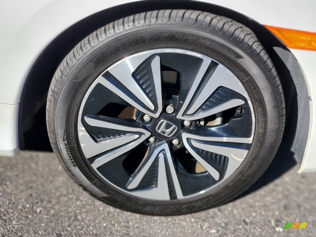 2017 Honda Civic EX-L Coupe Wheel Photos