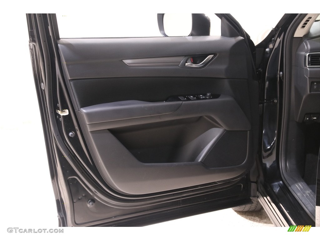 2017 Mazda CX-5 Sport Door Panel Photos