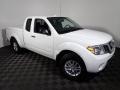 2017 Glacier White Nissan Frontier SV King Cab 4x4  photo #2