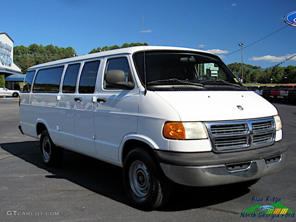 2002 Ram Van 3500 Passenger - Bright White / Dark Slate Gray photo #7