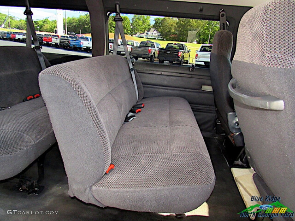 2002 Ram Van 3500 Passenger - Bright White / Dark Slate Gray photo #12