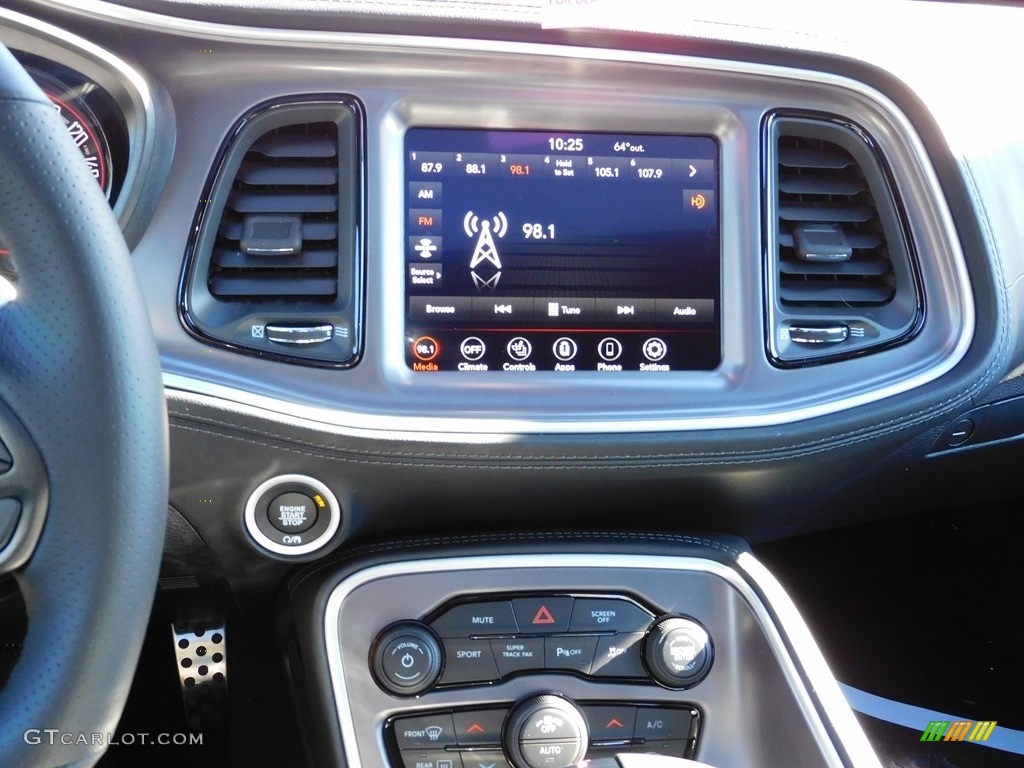 2020 Dodge Challenger GT AWD Controls Photo #139810431