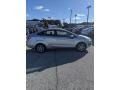 Ingot Silver - Fiesta SE Sedan Photo No. 4