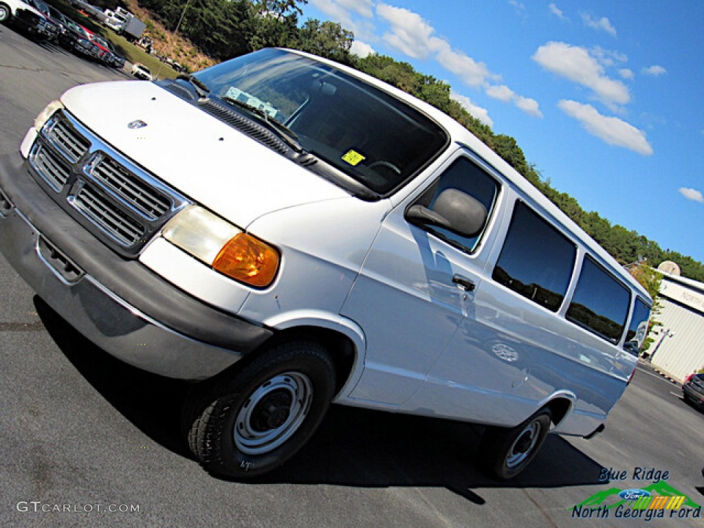 2002 Ram Van 3500 Passenger - Bright White / Dark Slate Gray photo #23