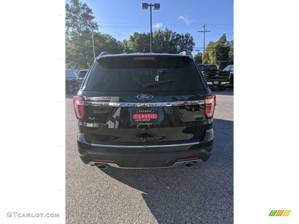 2018 Explorer XLT 4WD - Shadow Black / Ebony Black photo #6
