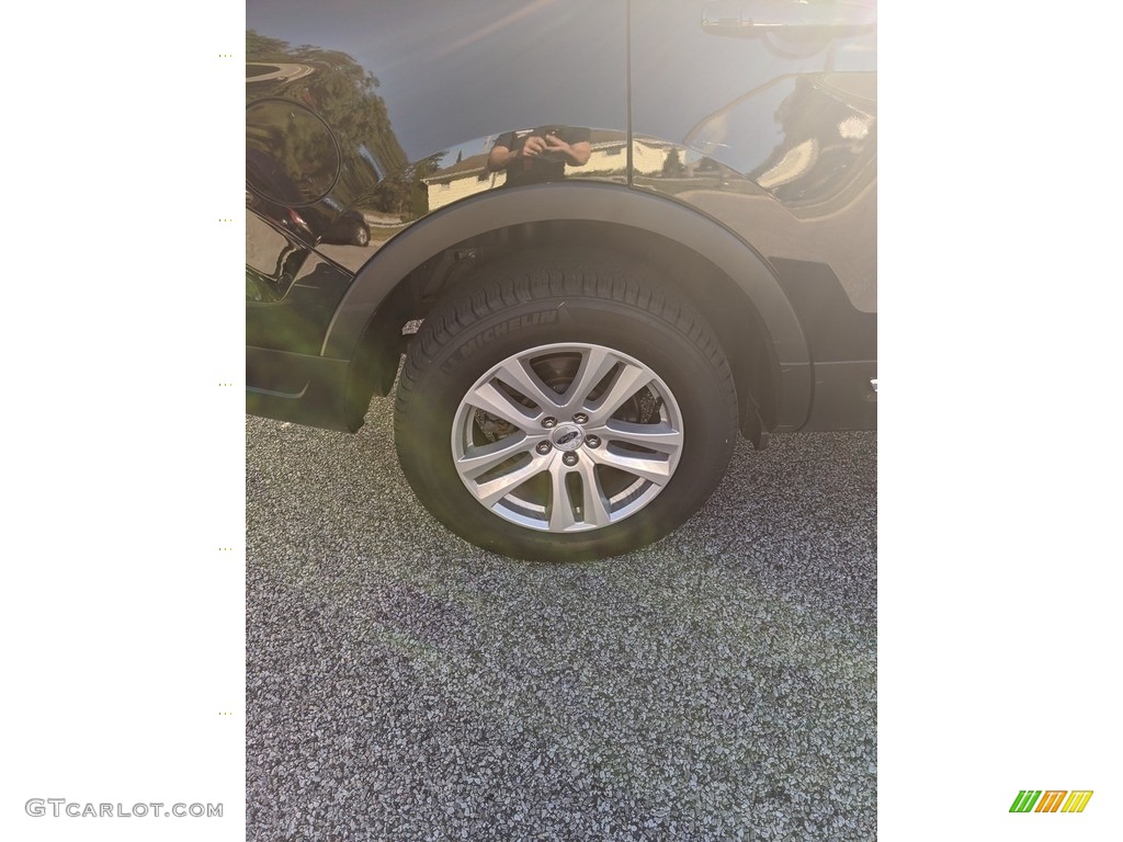 2018 Explorer XLT 4WD - Shadow Black / Ebony Black photo #15