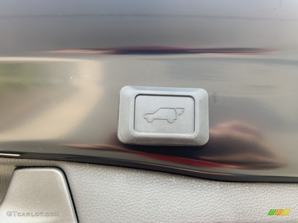 2021 RAV4 XLE AWD - Midnight Black Metallic / Black photo #25