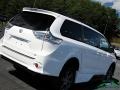 2016 Super White Toyota Sienna SE Premium  photo #30