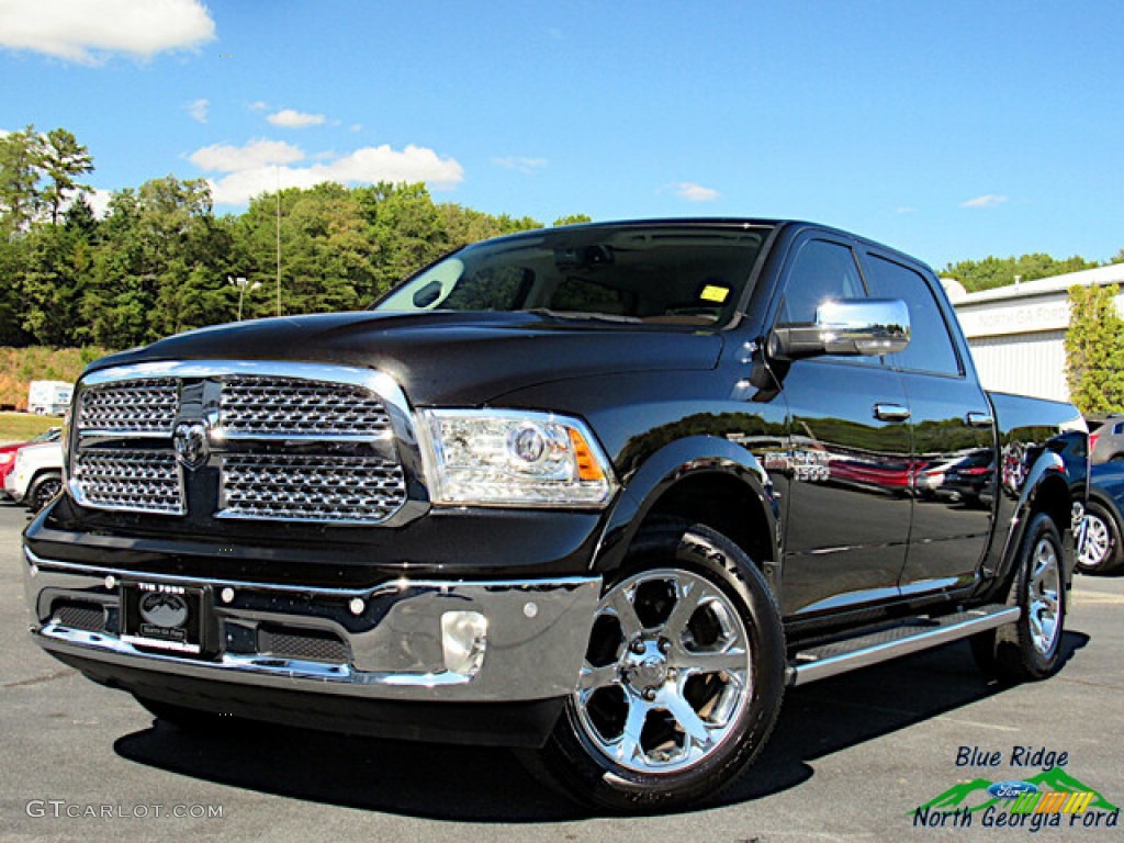 2018 1500 Laramie Crew Cab 4x4 - Brilliant Black Crystal Pearl / Canyon Brown/Light Frost Beige photo #1
