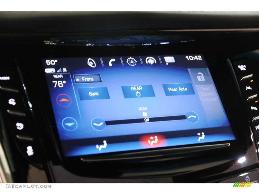 2018 Cadillac Escalade Platinum 4WD Controls Photo #139816434