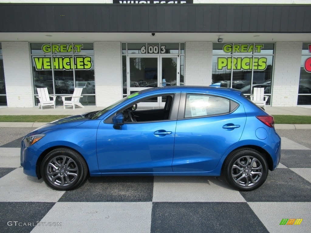 2020 Yaris LE Hatchback - Sapphire / Black photo #1