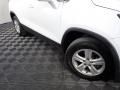 Summit White - Trax LT AWD Photo No. 4