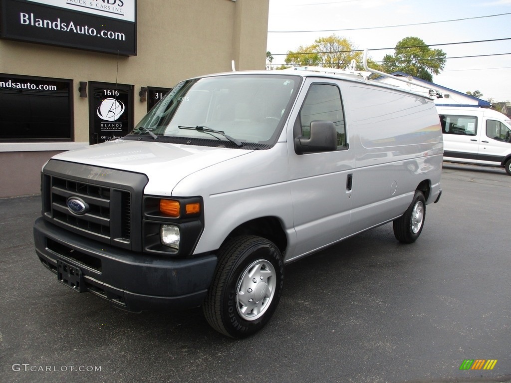 2013 E Series Van E150 Cargo - Ingot Silver Metallic / Medium Flint photo #2