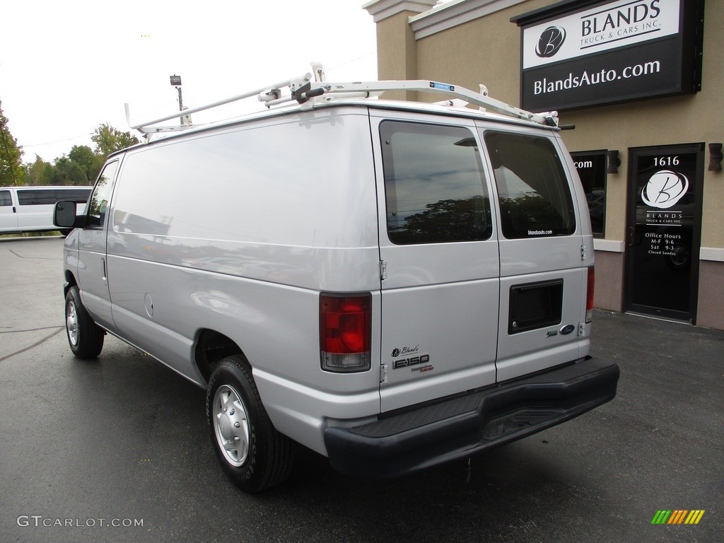 2013 E Series Van E150 Cargo - Ingot Silver Metallic / Medium Flint photo #3