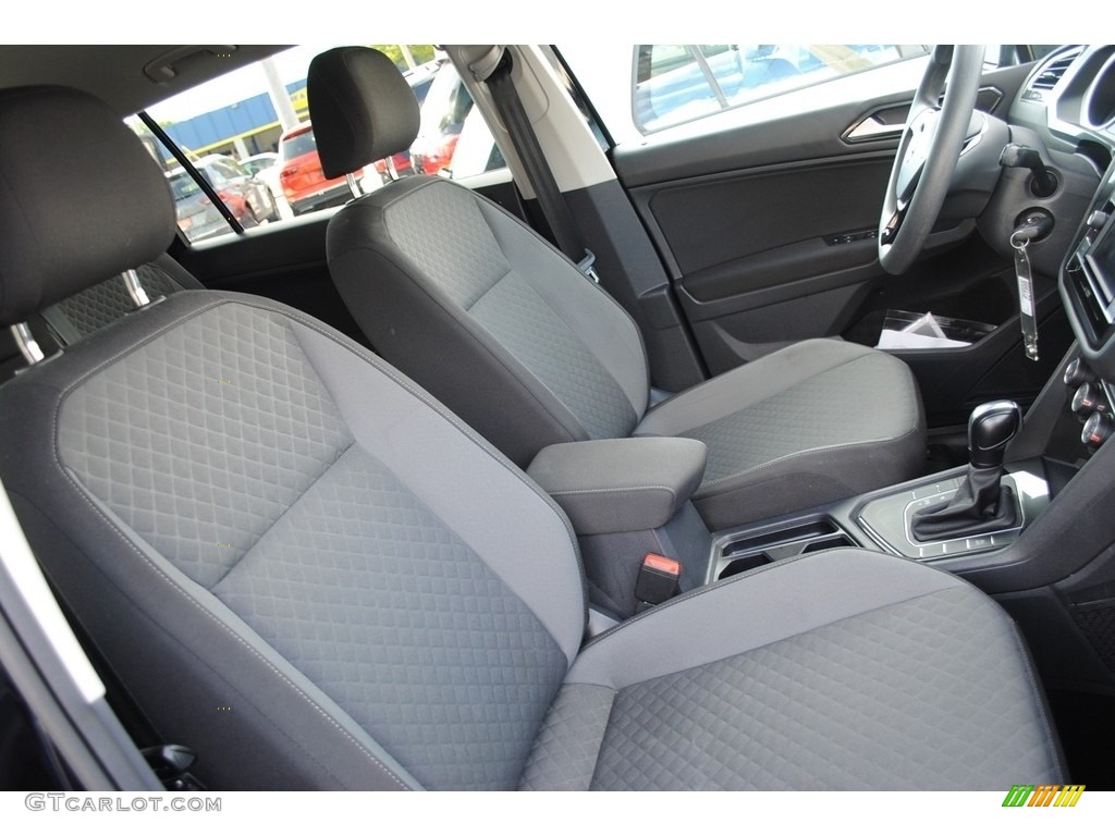 2018 Volkswagen Tiguan S Front Seat Photo #139823937