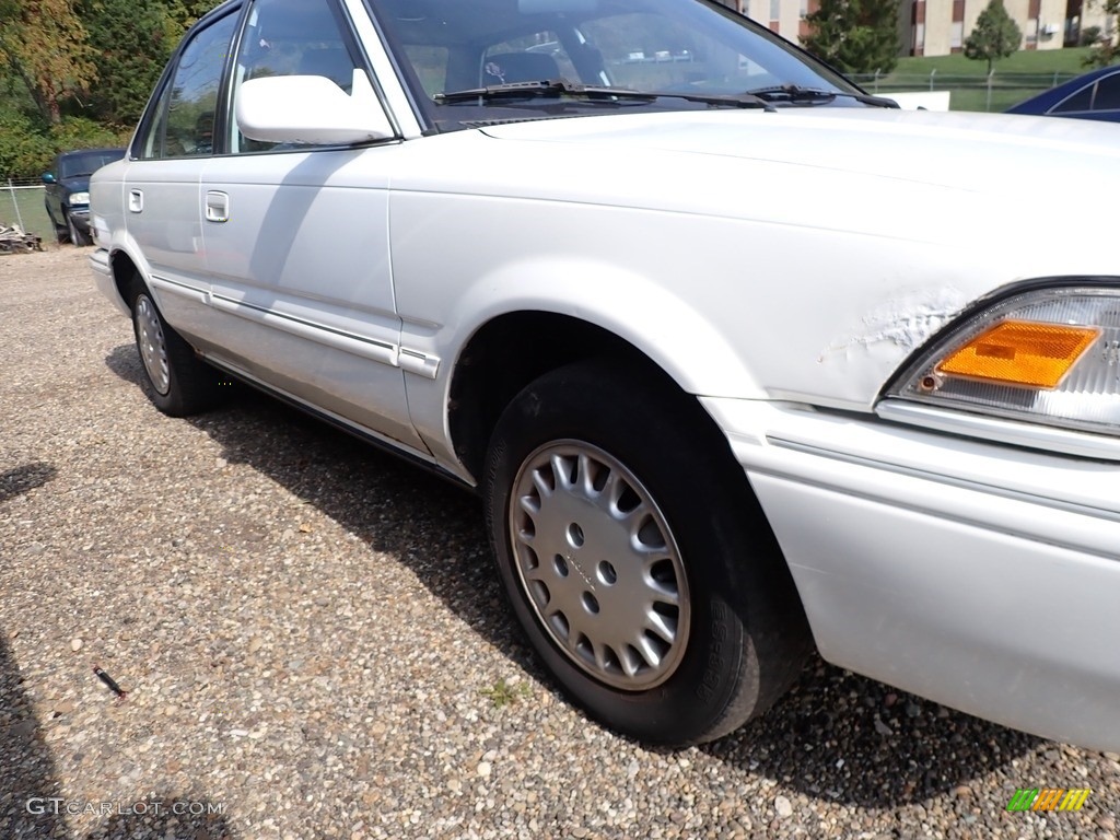 1991 Corolla LE Sedan - Super White / Blue photo #2