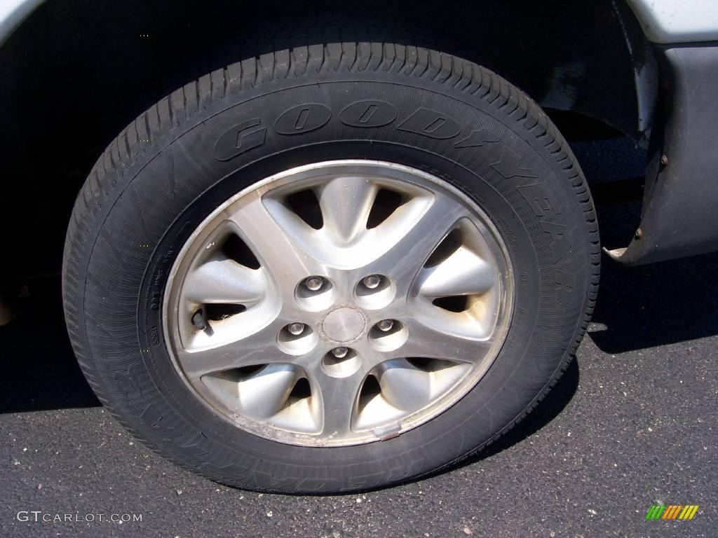 1997 Grand Voyager SE - Bright White / Gray photo #22
